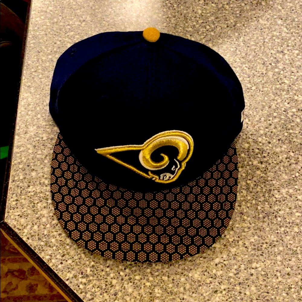 Los Angeles Rams Hat Size 7 1/4 New Era